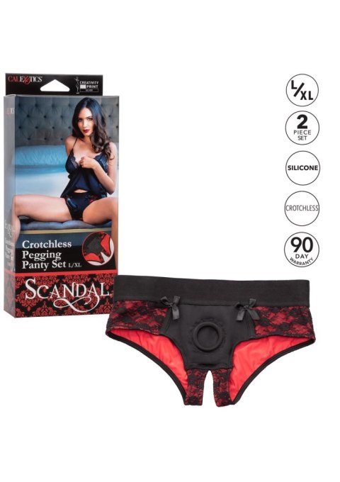 Sexowne koronkowe majtki strap-on z dziurką dildo